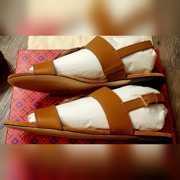 ❤ Tory Burch Metal Miller sandals size 9.5 Brand New! In box! Tried on once! 😍 - Picture 5 of 11